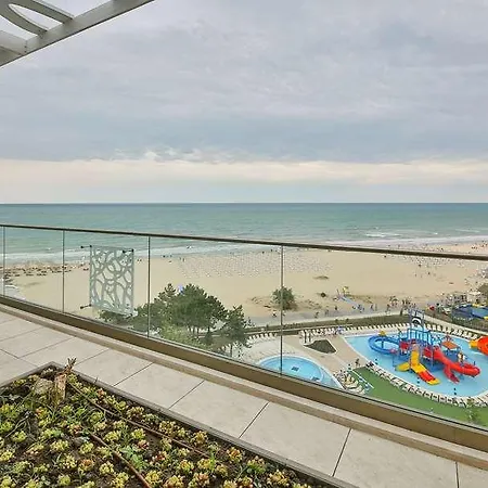 Maritim Paradise Blue Hotell
