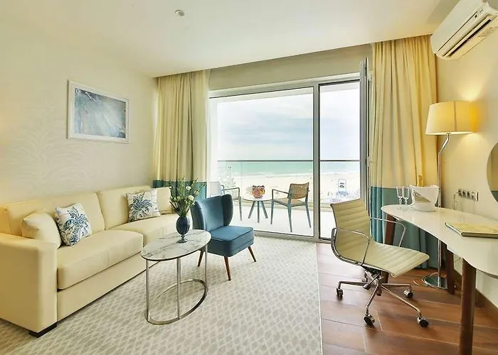 Maritim Paradise Blue *